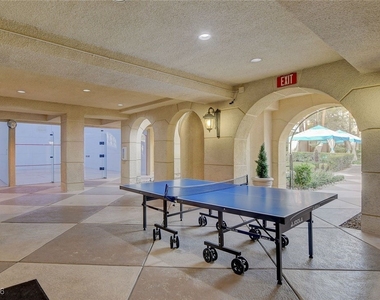 260 E Flamingo Road - Photo Thumbnail 19