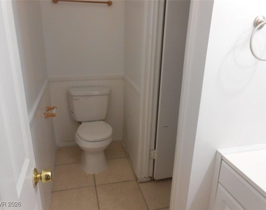 6671 Bubbling Brook Drive - Photo Thumbnail 6