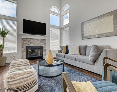 8208 Ogee Drive - Photo Thumbnail 6