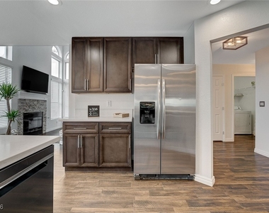 8208 Ogee Drive - Photo Thumbnail 17
