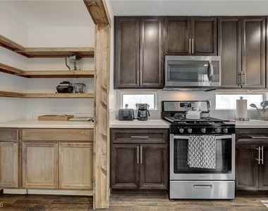 8208 Ogee Drive - Photo Thumbnail 18