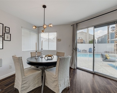 8208 Ogee Drive - Photo Thumbnail 12