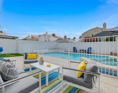 8208 Ogee Drive - Photo Thumbnail 43
