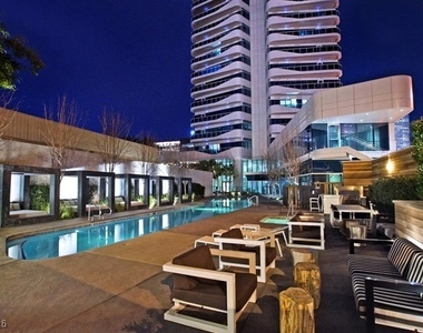 4471 Dean Martin Drive - Photo Thumbnail 27