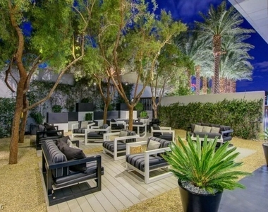 4471 Dean Martin Drive - Photo Thumbnail 30