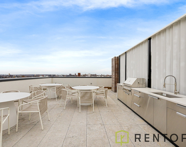 953 Dean Street - Photo Thumbnail 13