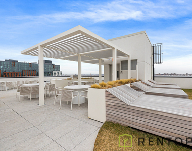 953 Dean Street - Photo Thumbnail 14