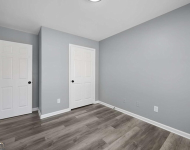 501 Pine Park Street - Photo Thumbnail 18