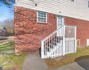 501 Pine Park Street - Photo Thumbnail 23
