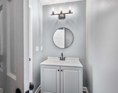 501 Pine Park Street - Photo Thumbnail 13
