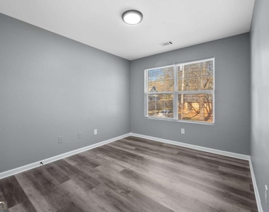501 Pine Park Street - Photo Thumbnail 17