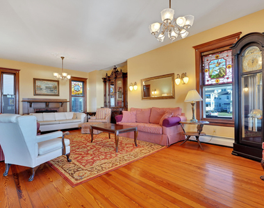 19 Ocean Avenue - Photo Thumbnail 12