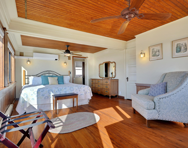 19 Ocean Avenue - Photo Thumbnail 24