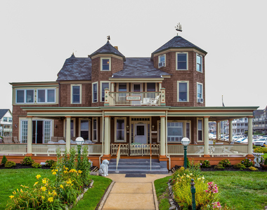 19 Ocean Avenue - Photo Thumbnail 1