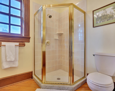 19 Ocean Avenue - Photo Thumbnail 21