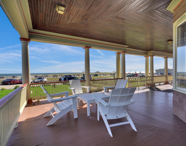 19 Ocean Avenue - Photo Thumbnail 9