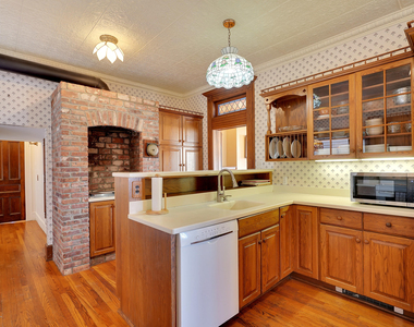 19 Ocean Avenue - Photo Thumbnail 20
