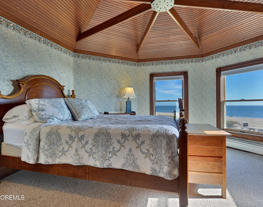 19 Ocean Avenue - Photo Thumbnail 44