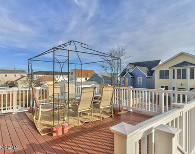 106 Elizabeth Avenue - Photo Thumbnail 19