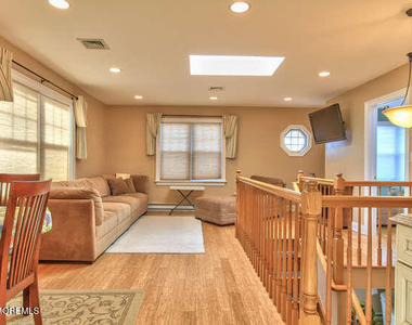 106 Elizabeth Avenue - Photo Thumbnail 5