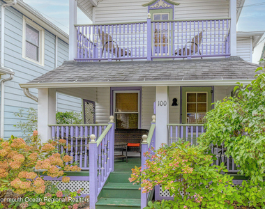 100 Mount Tabor Way - Photo Thumbnail 2