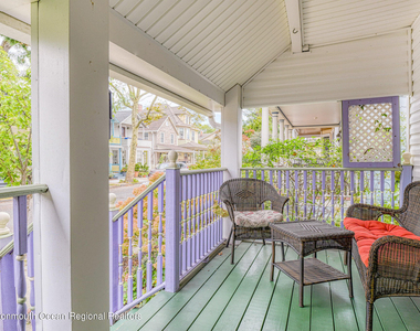 100 Mount Tabor Way - Photo Thumbnail 3