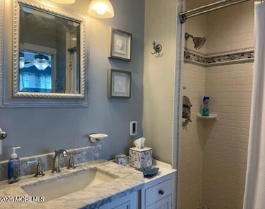 119 Randall Avenue - Photo Thumbnail 21
