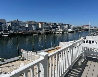 119 Randall Avenue - Photo Thumbnail 1
