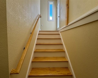 1228 Kennie Drive - Photo Thumbnail 19