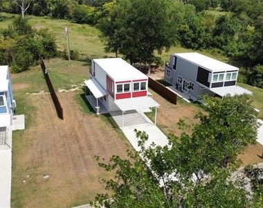 1228 Kennie Drive - Photo Thumbnail 1