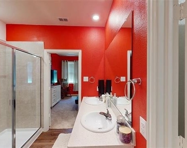 4950 Parrington Drive - Photo Thumbnail 12