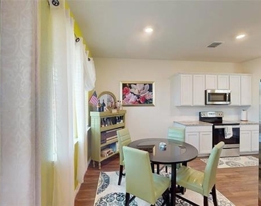 4950 Parrington Drive - Photo Thumbnail 9