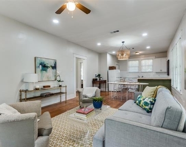 517 S Vernon Avenue - Photo Thumbnail 6