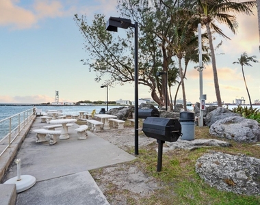 2100 S Ocean Drive - Photo Thumbnail 52