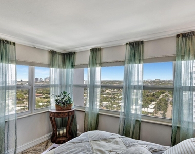 2100 S Ocean Drive - Photo Thumbnail 20