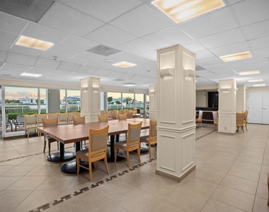 2100 S Ocean Drive - Photo Thumbnail 44