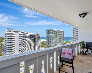 2100 S Ocean Drive - Photo Thumbnail 4
