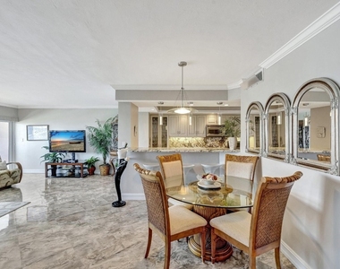 2100 S Ocean Drive - Photo Thumbnail 14