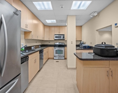 2100 S Ocean Drive - Photo Thumbnail 46