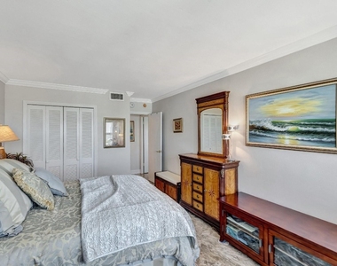 2100 S Ocean Drive - Photo Thumbnail 31
