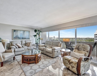 2100 S Ocean Drive - Photo Thumbnail 6