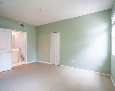 5840 W Sample Road - Photo Thumbnail 10