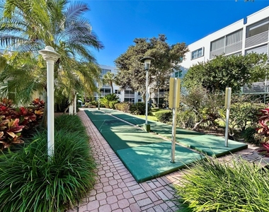 1541 S Ocean Boulevard - Photo Thumbnail 15