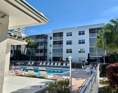 1541 S Ocean Boulevard - Photo Thumbnail 14