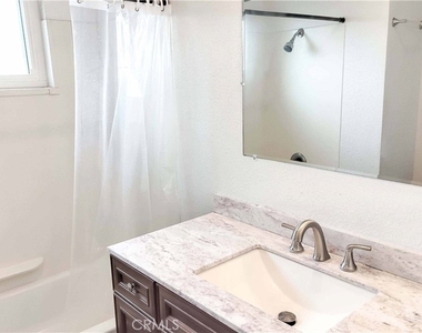 1724 Crofton Lane - Photo Thumbnail 9