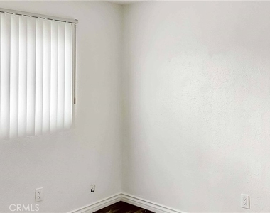 1724 Crofton Lane - Photo Thumbnail 13