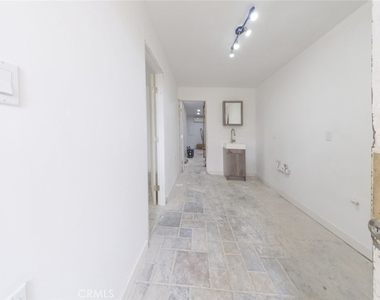 16822 Glenfall Avenue - Photo Thumbnail 47