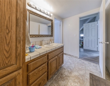 16822 Glenfall Avenue - Photo Thumbnail 30