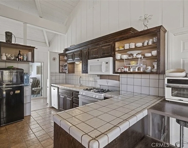 16822 Glenfall Avenue - Photo Thumbnail 14