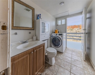 16822 Glenfall Avenue - Photo Thumbnail 29